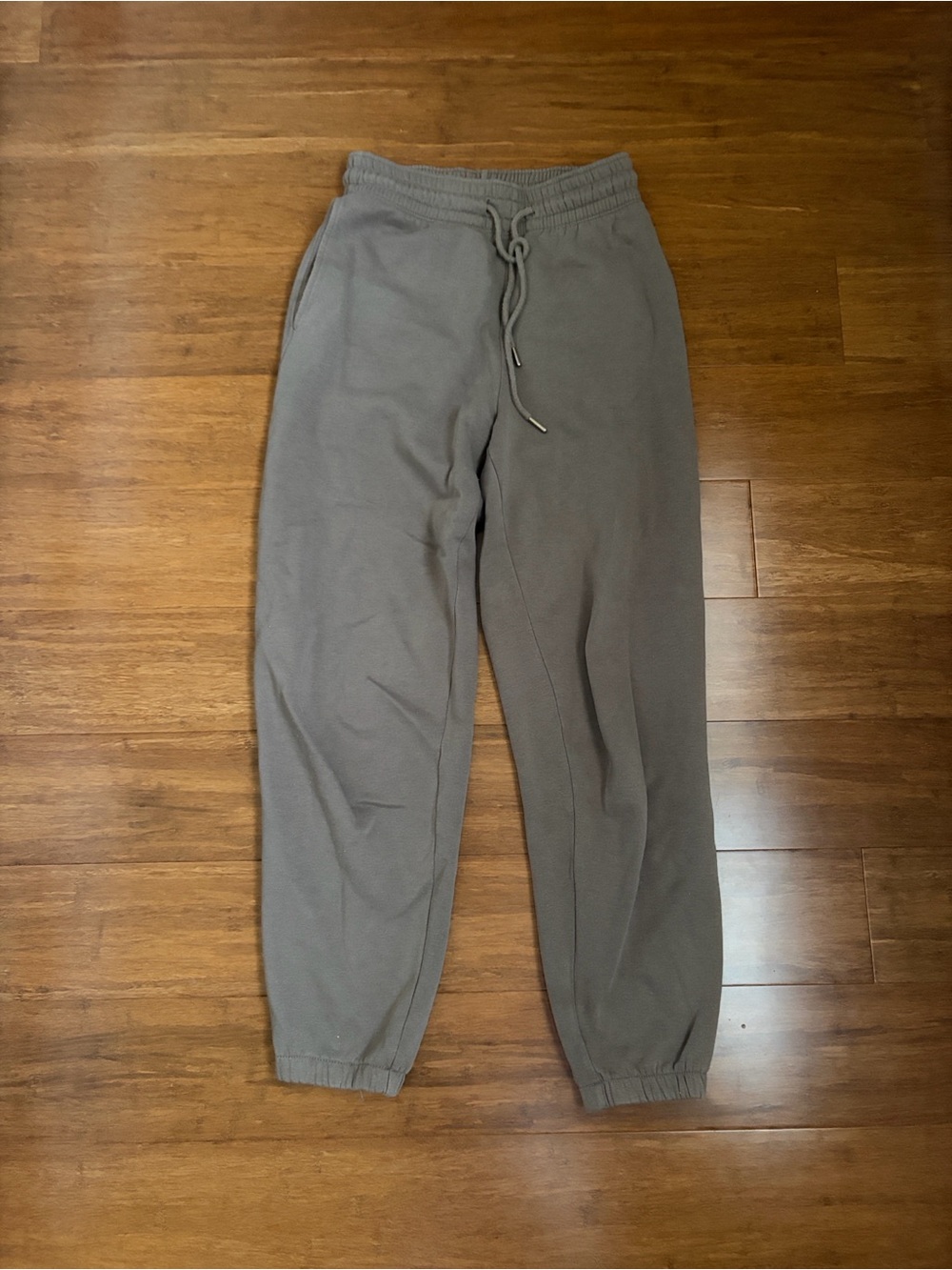 Women’s Elastic-Waist Jogger Sweatpants